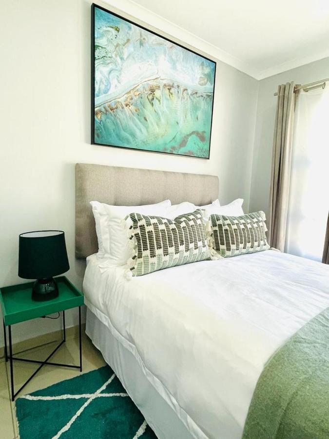 Trendy, Comfortable 1 Bedroom Apartments In Mtatha Exteriör bild