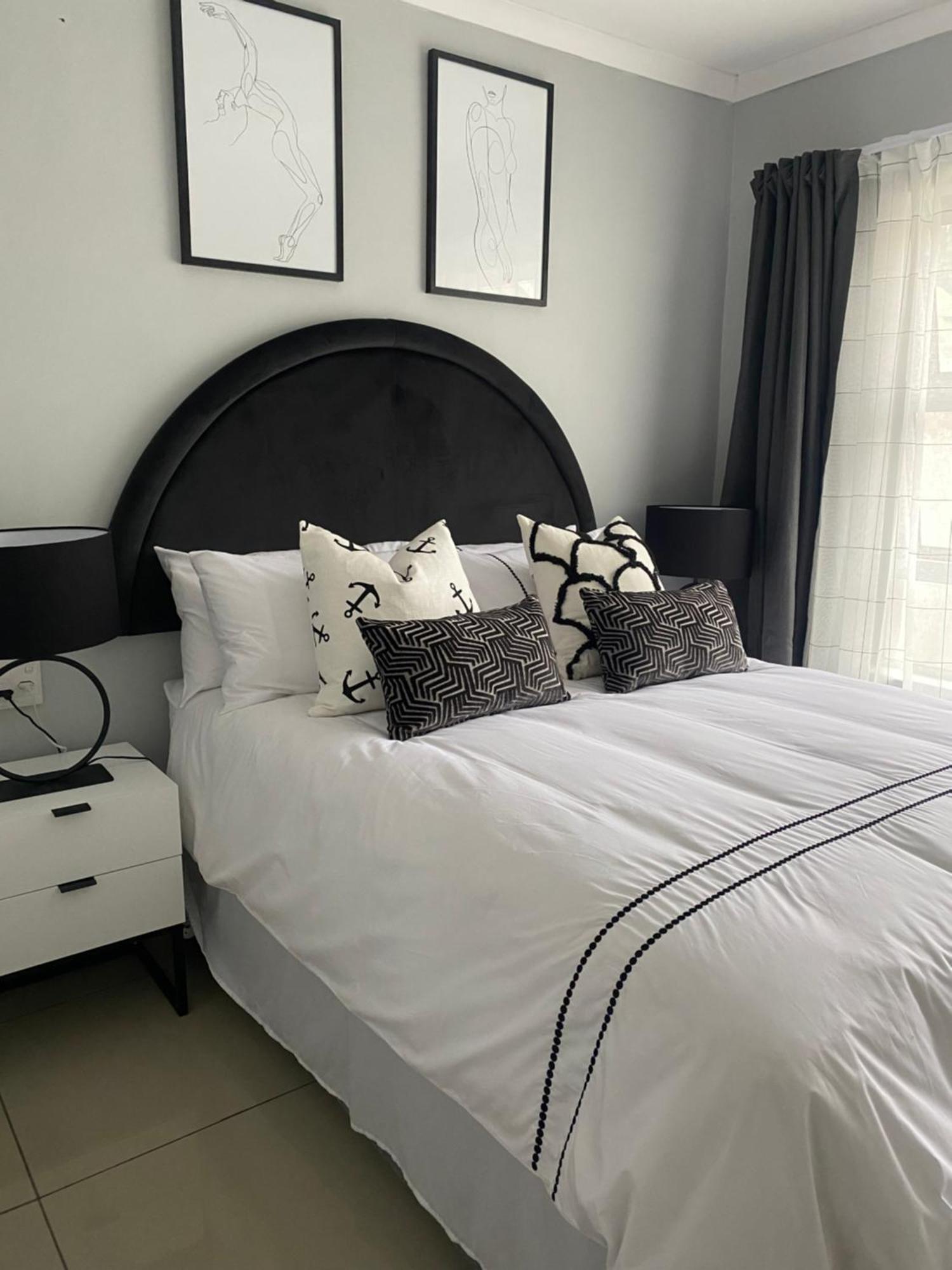 Trendy, Comfortable 1 Bedroom Apartments In Mtatha Exteriör bild