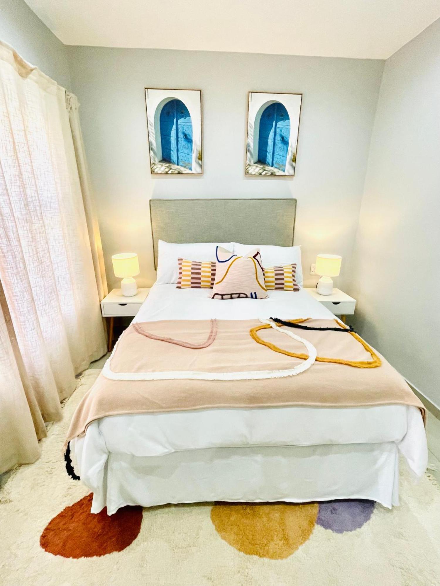 Trendy, Comfortable 1 Bedroom Apartments In Mtatha Exteriör bild
